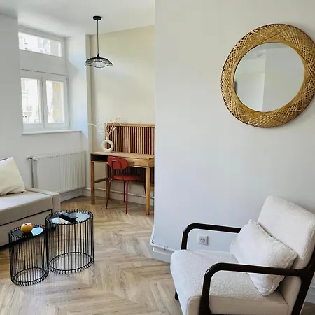 Appartement Cosy & Moderne 6 Personnes Centre Charleville-Mezieres - Ardennes Exterior photo